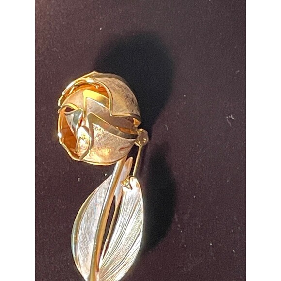 Vintage 3D Rose Bud Brooch, 3" Long, Gold Plated Textured Accents - Picture 3 of 9